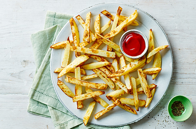 636x418 Tesco RecipeGapsQ3 2022 15542 AirFryerChips Amended