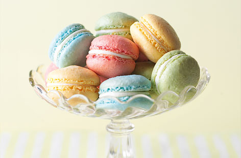 Vanilla macaroons HERO