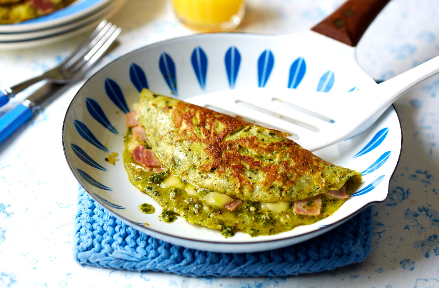 Green eggs and ham omelettes recipe