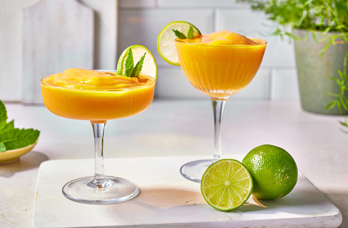 Mango daiquiri slushie recipe