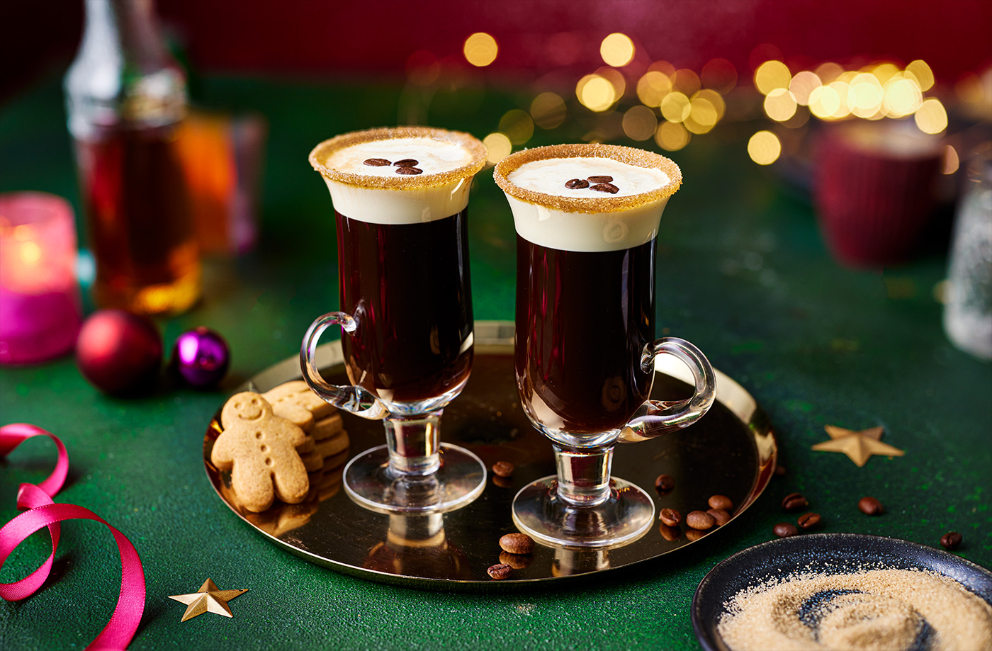 Caramel Irish coffee with gingerbread rim recipe
