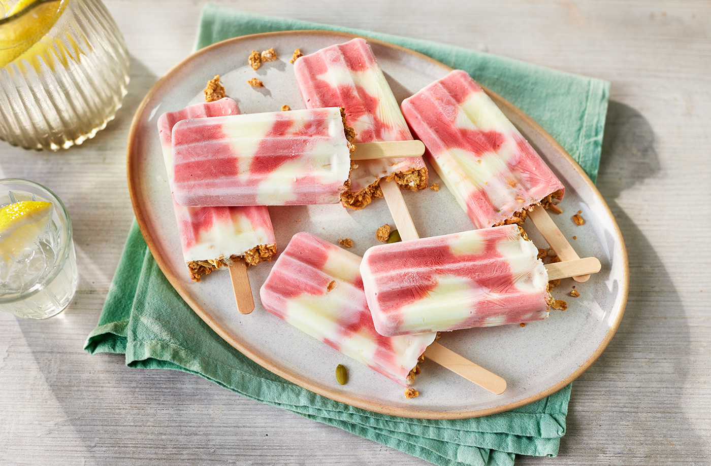 3-ingredient smoothie lollies recipe