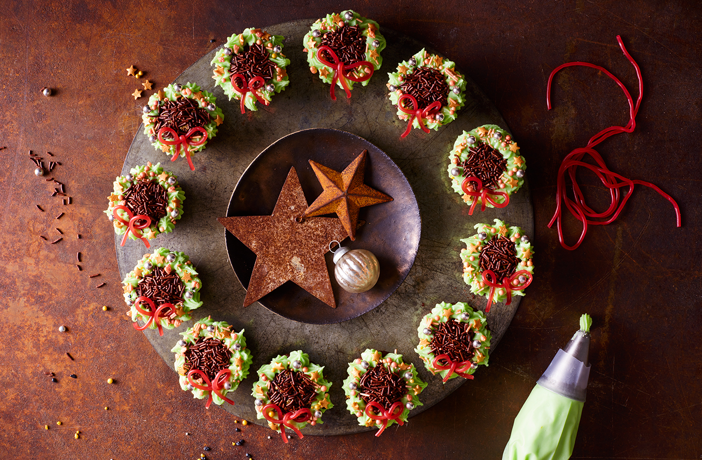 Festive wreath cupcakes recipe