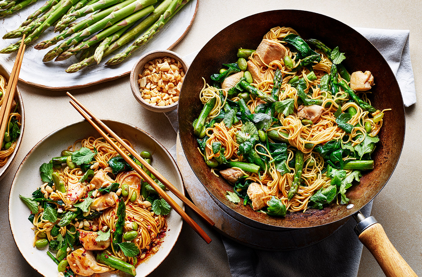 Asparagus and chicken stir-fry recipe