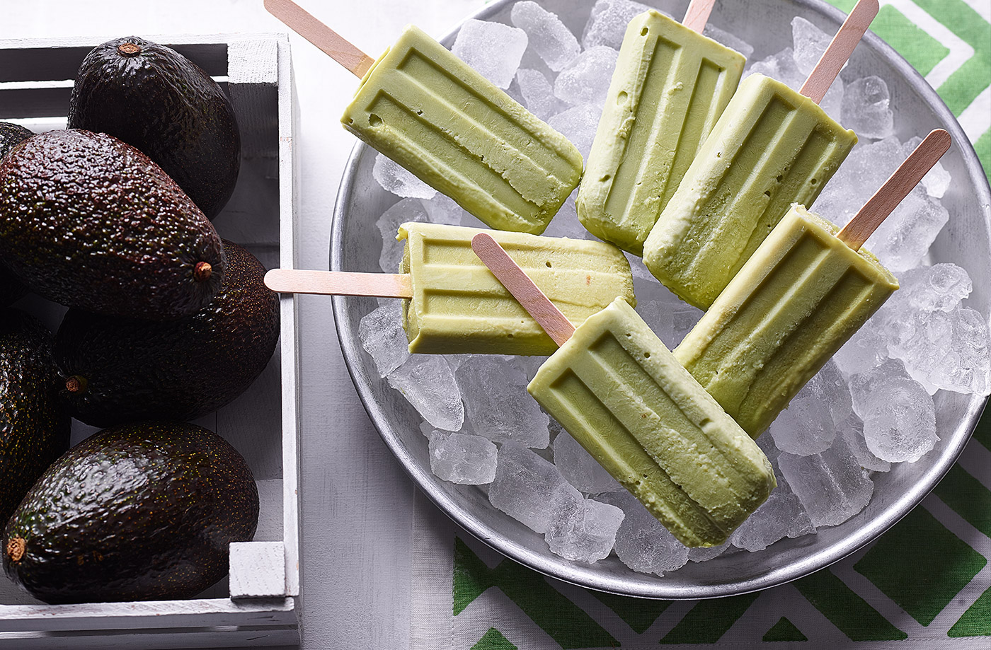 Avocado and Greek yogurt ice lollies recipe