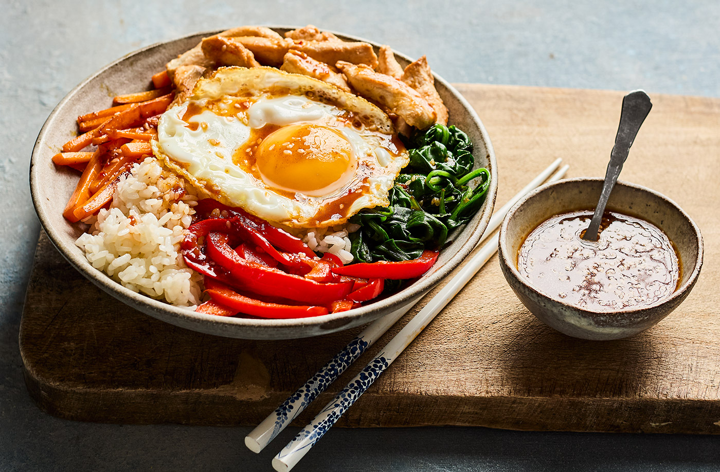 Bibimbap-style chicken rice bowl recipe