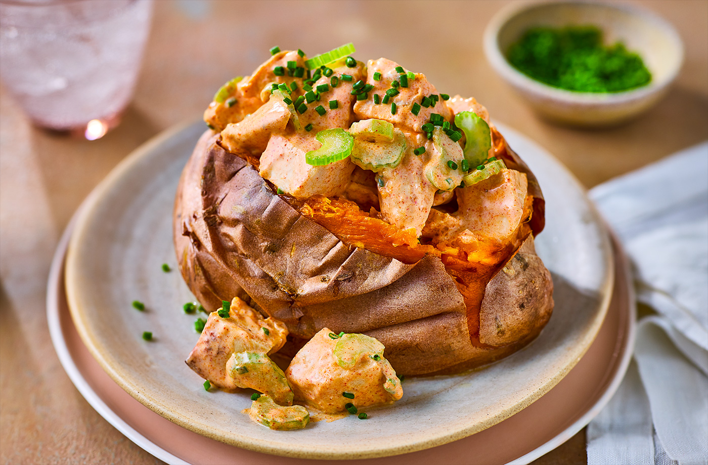 Buffalo-style chicken sweet potatoes recipe