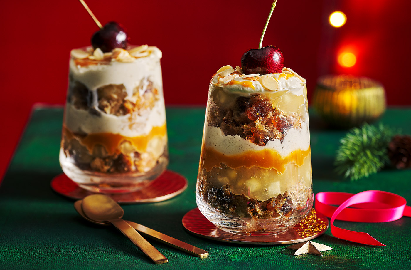 Cherry and stollen apple pots recipe