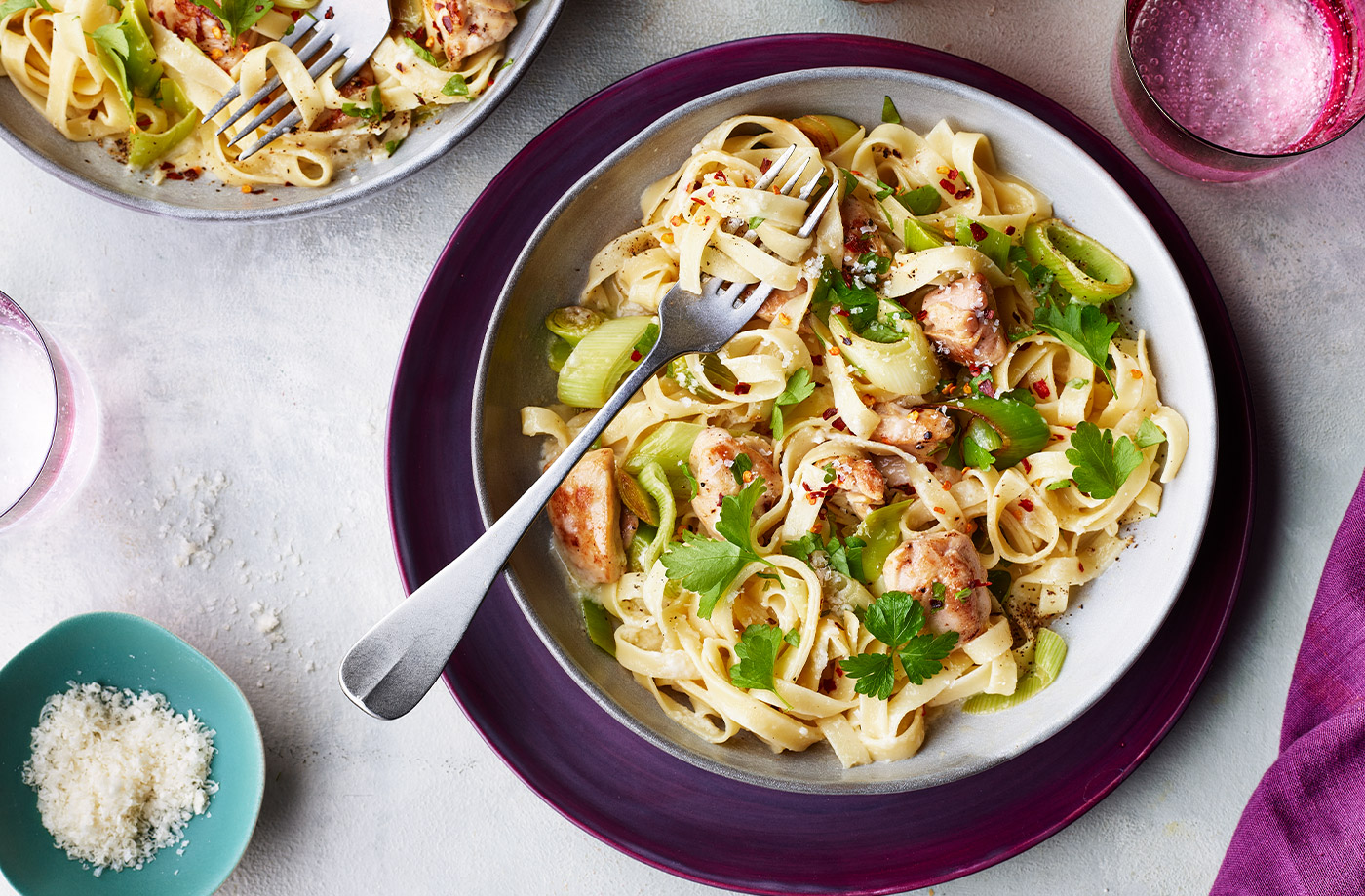 Chicken and leek alfredo recipe