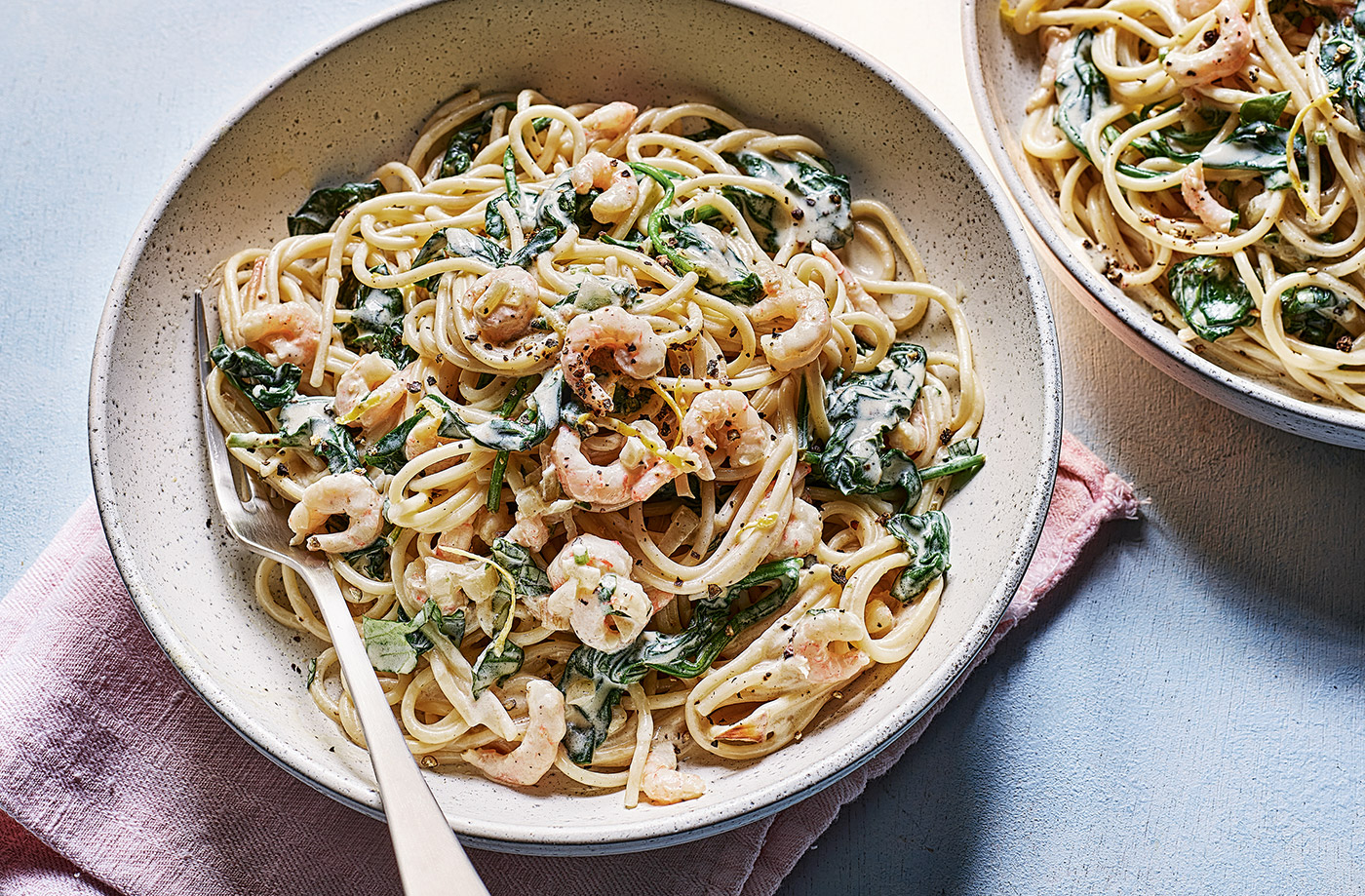Creamy lemon and prawn spaghetti recipe