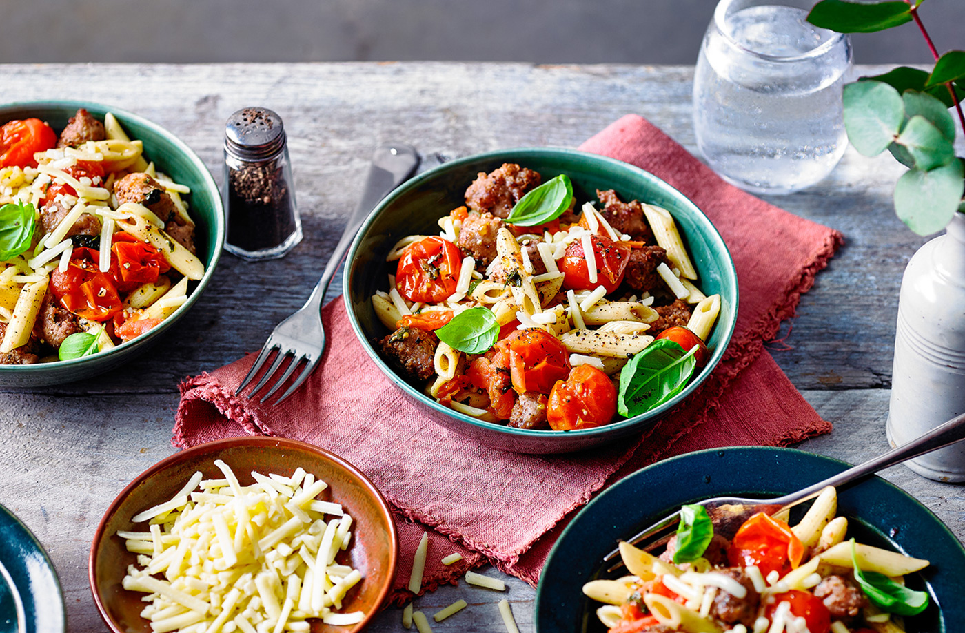 Crispy sausage and tomato pasta recipe