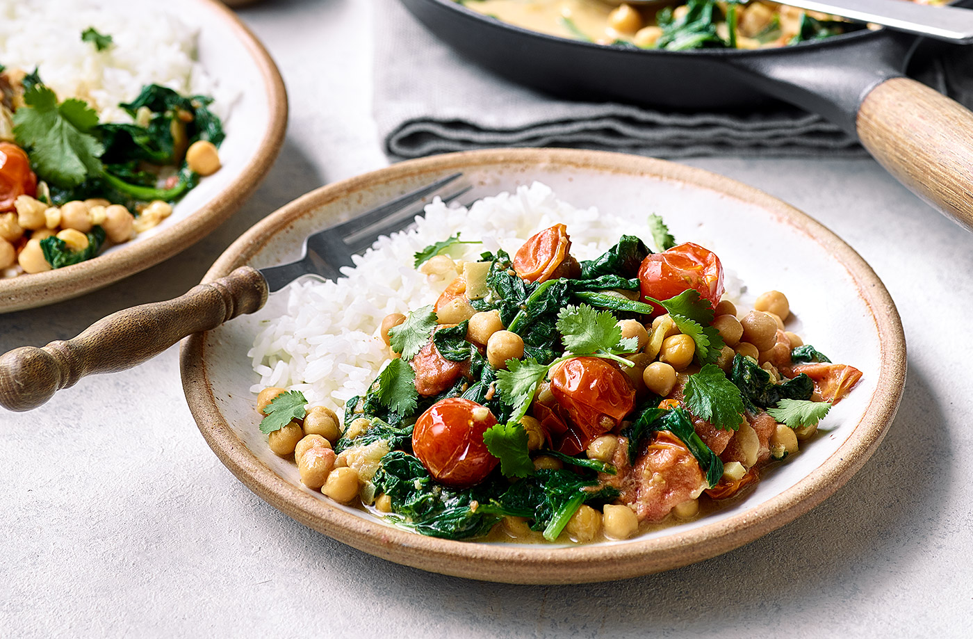 Fresh tomato and chickpea curry recipe