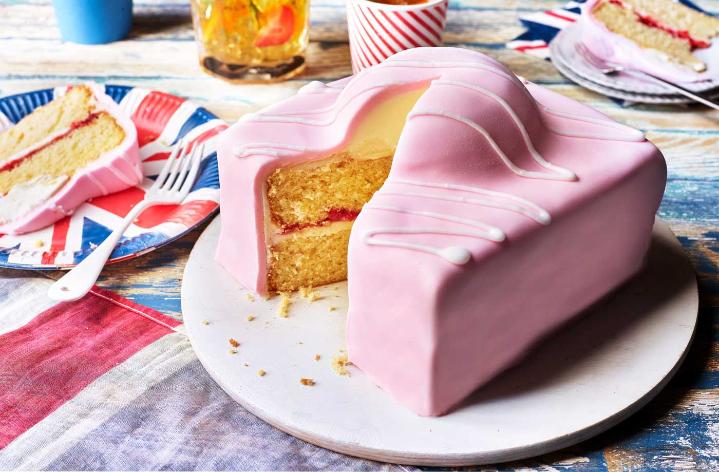 Giant fondant fancy recipe