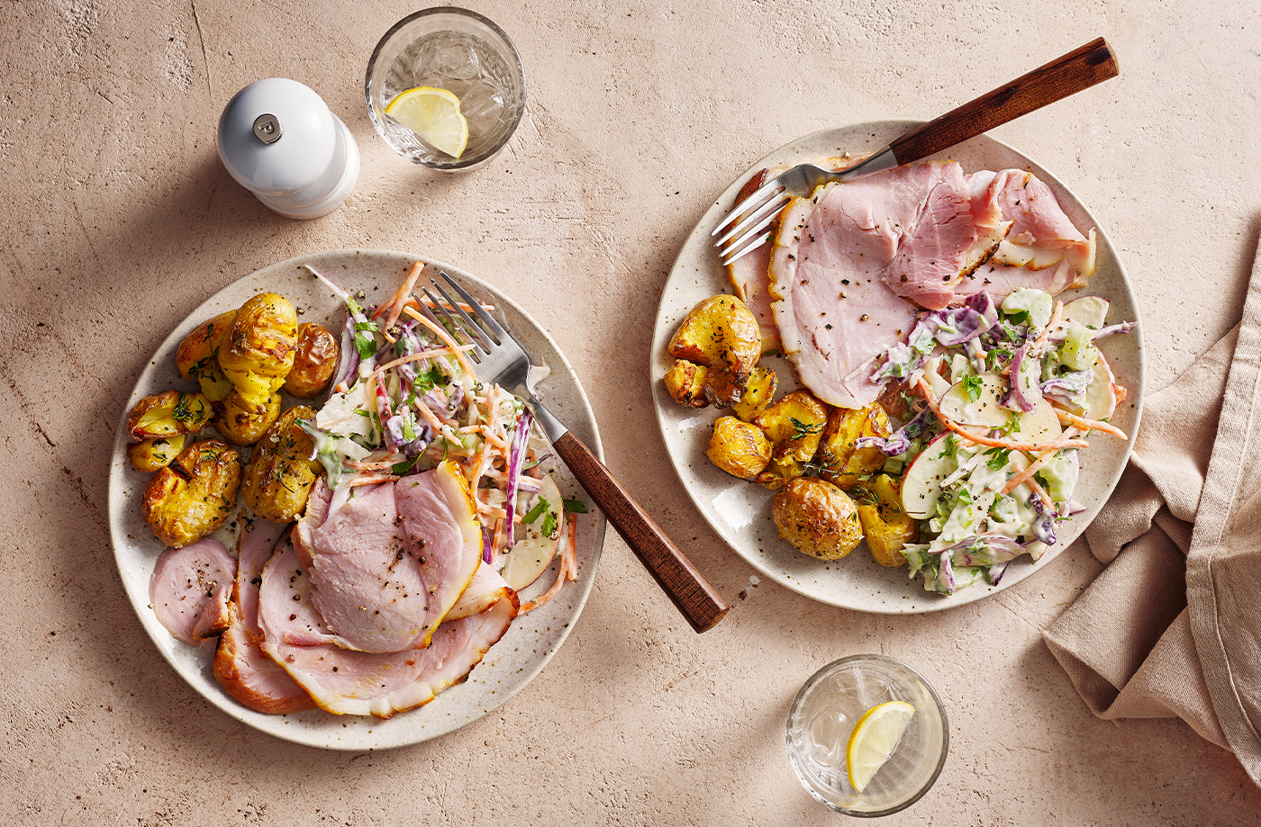 Glazed ham with crispy potatoes recipe
