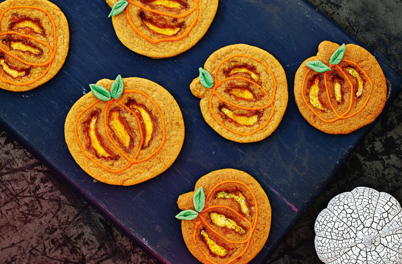 Glowing gingerbread pumpkins recipe