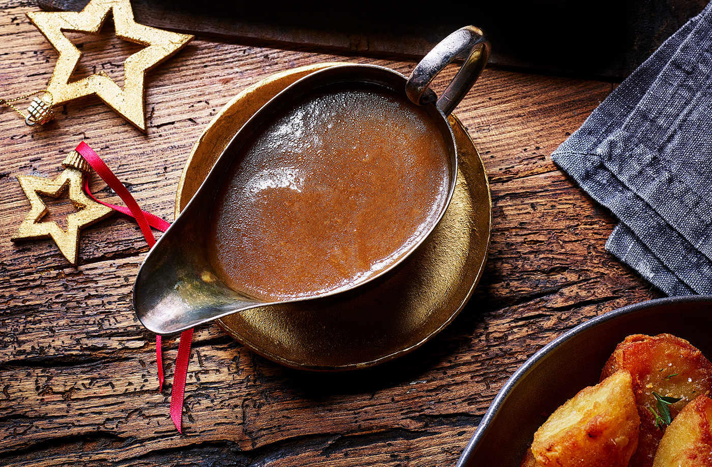 Freeze-ahead golden gravy recipe