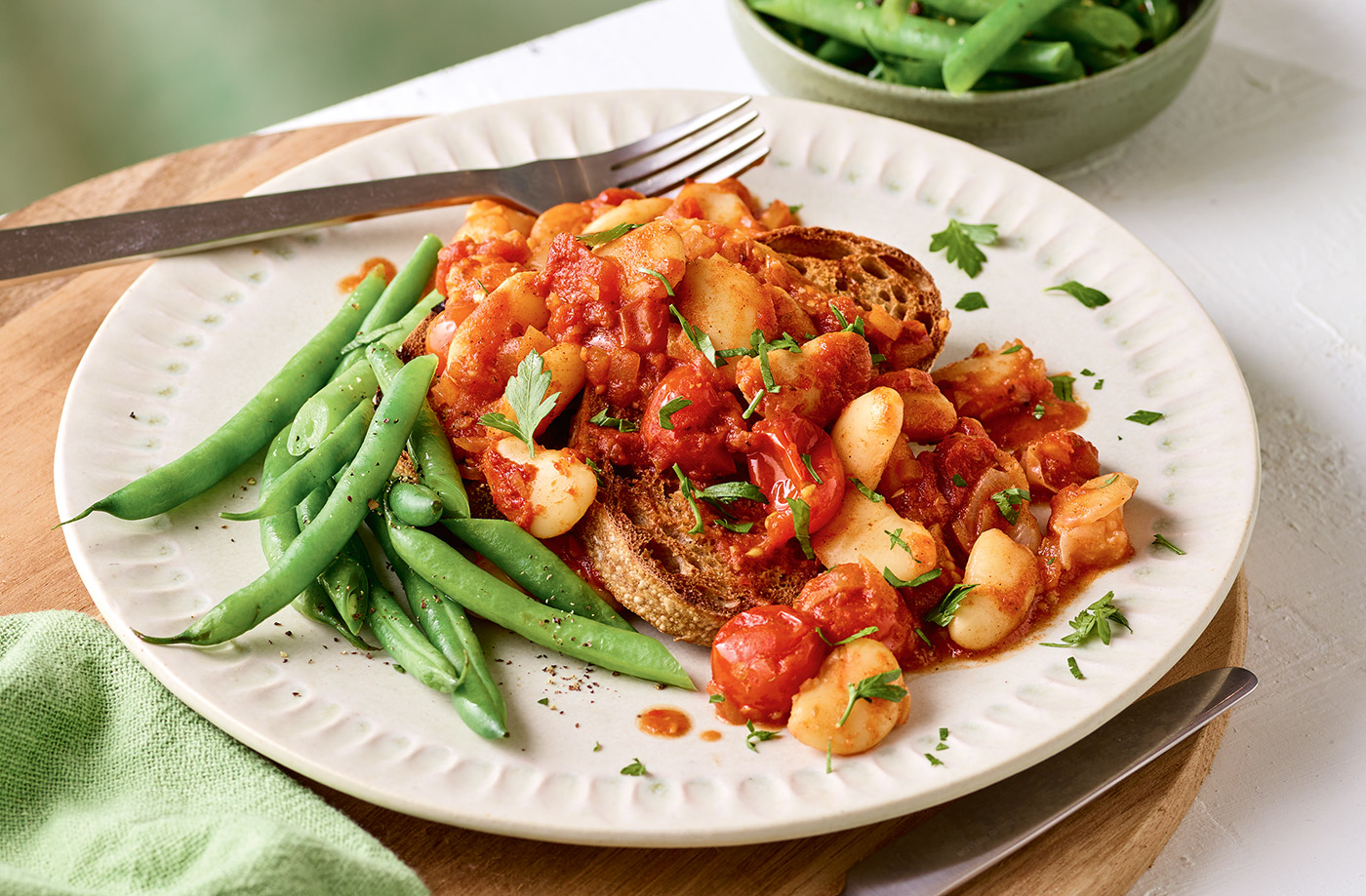 Greek-style baked beans recipe