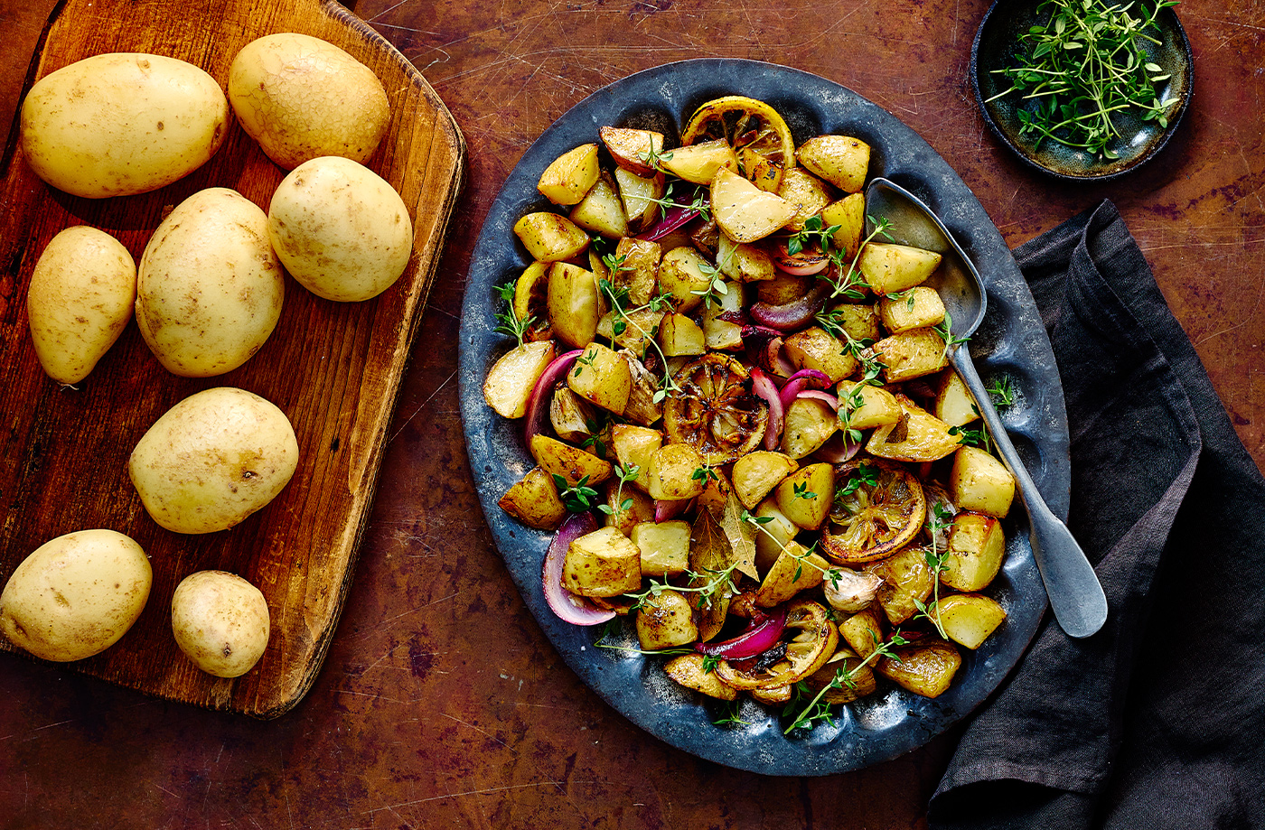 Greek potatoes with lemon and garlic recipe