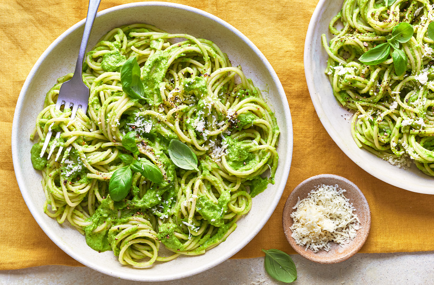 Green pesto spaghetti recipe