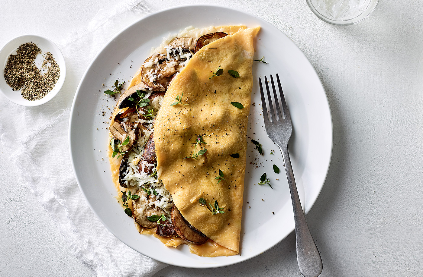 Mushroom, goat's cheese and thyme omelette recipe