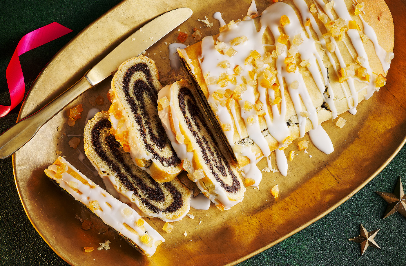 Makowiec (Polish poppy seed cake) recipe