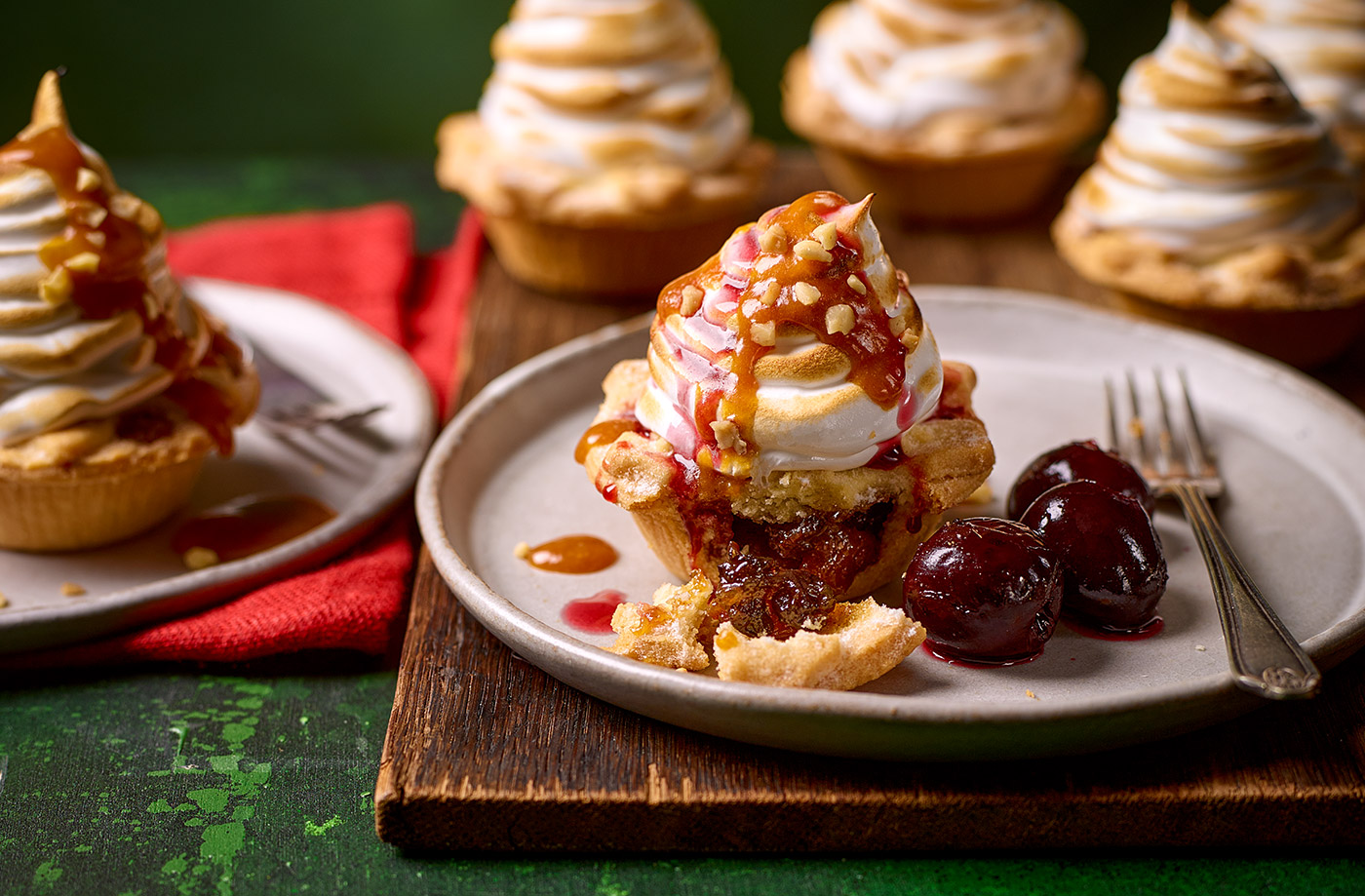 Meringue-topped mince pies recipe