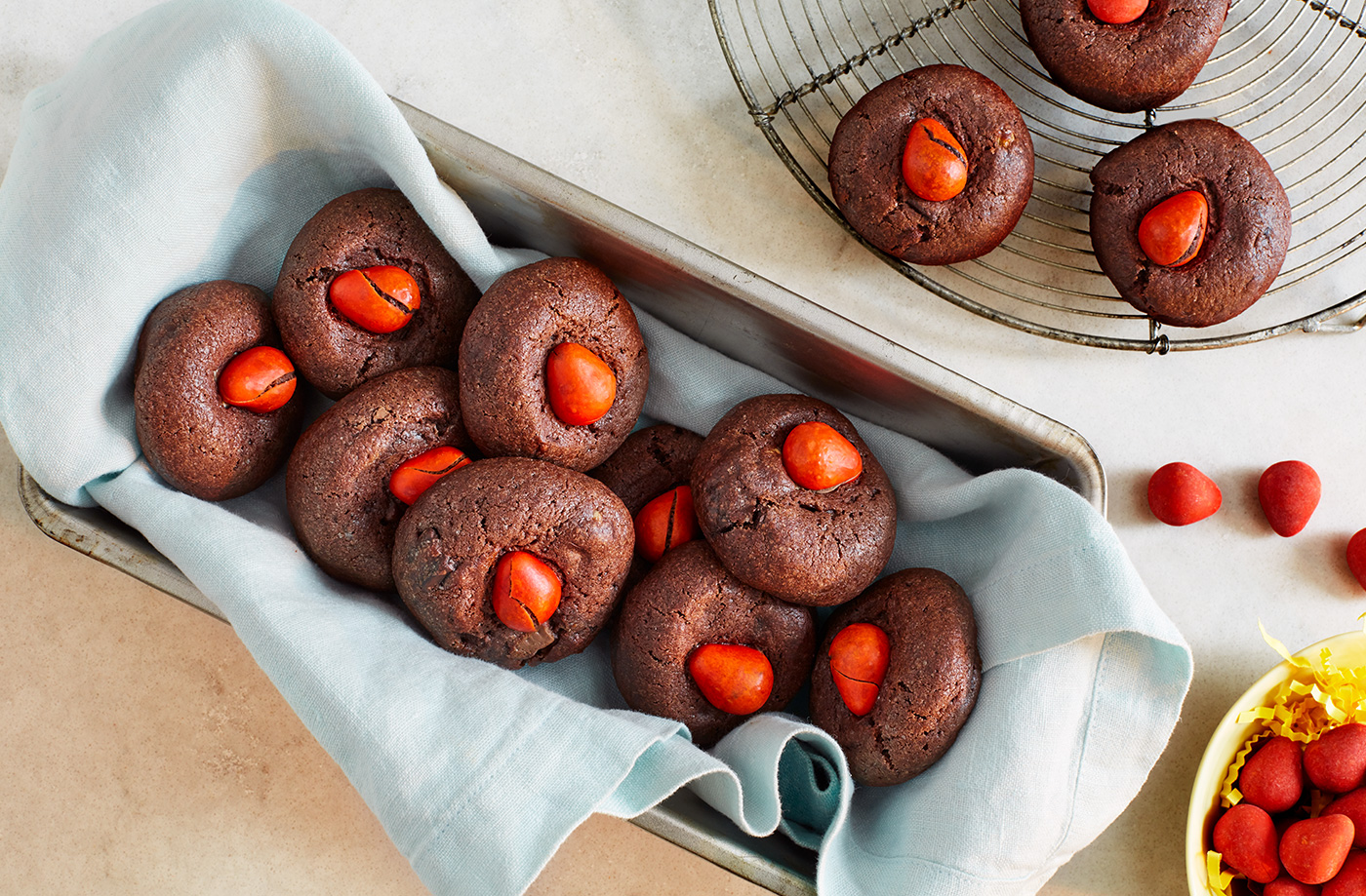 Mini egg chocolate orange cookies recipe