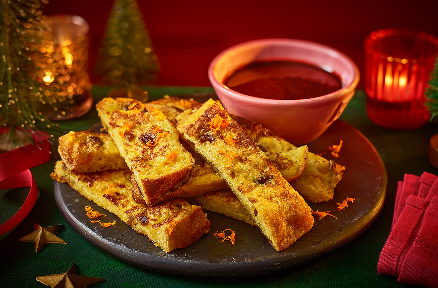 Panettone French toast sticks with chocolate dipping sauce recipe