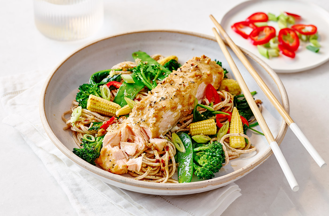 Peanut salmon noodles recipe