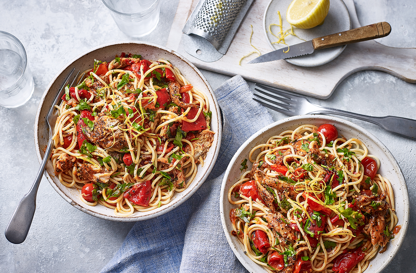 Peppered mackerel spaghetti recipe