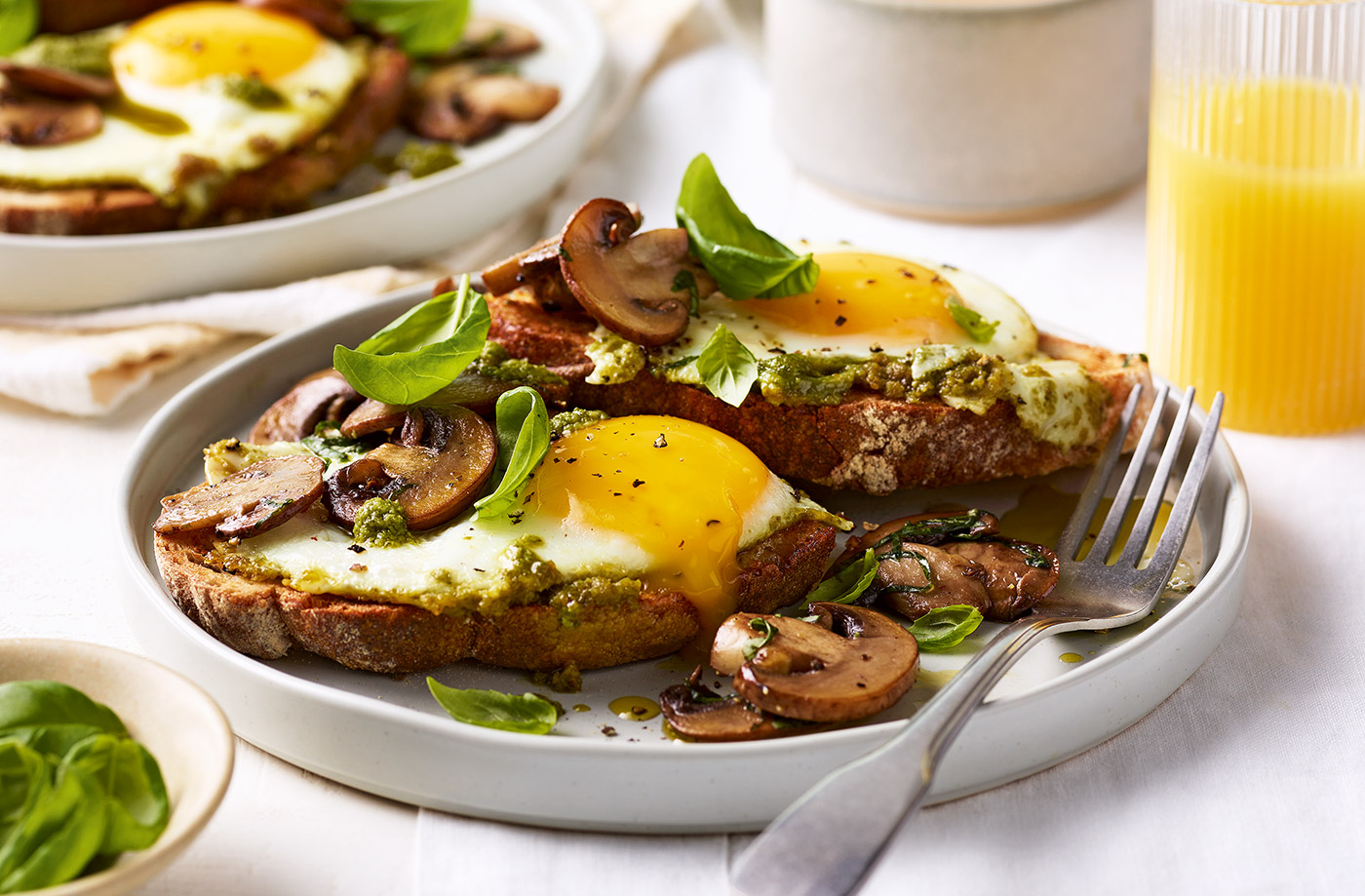 Pesto eggs on toast recipe