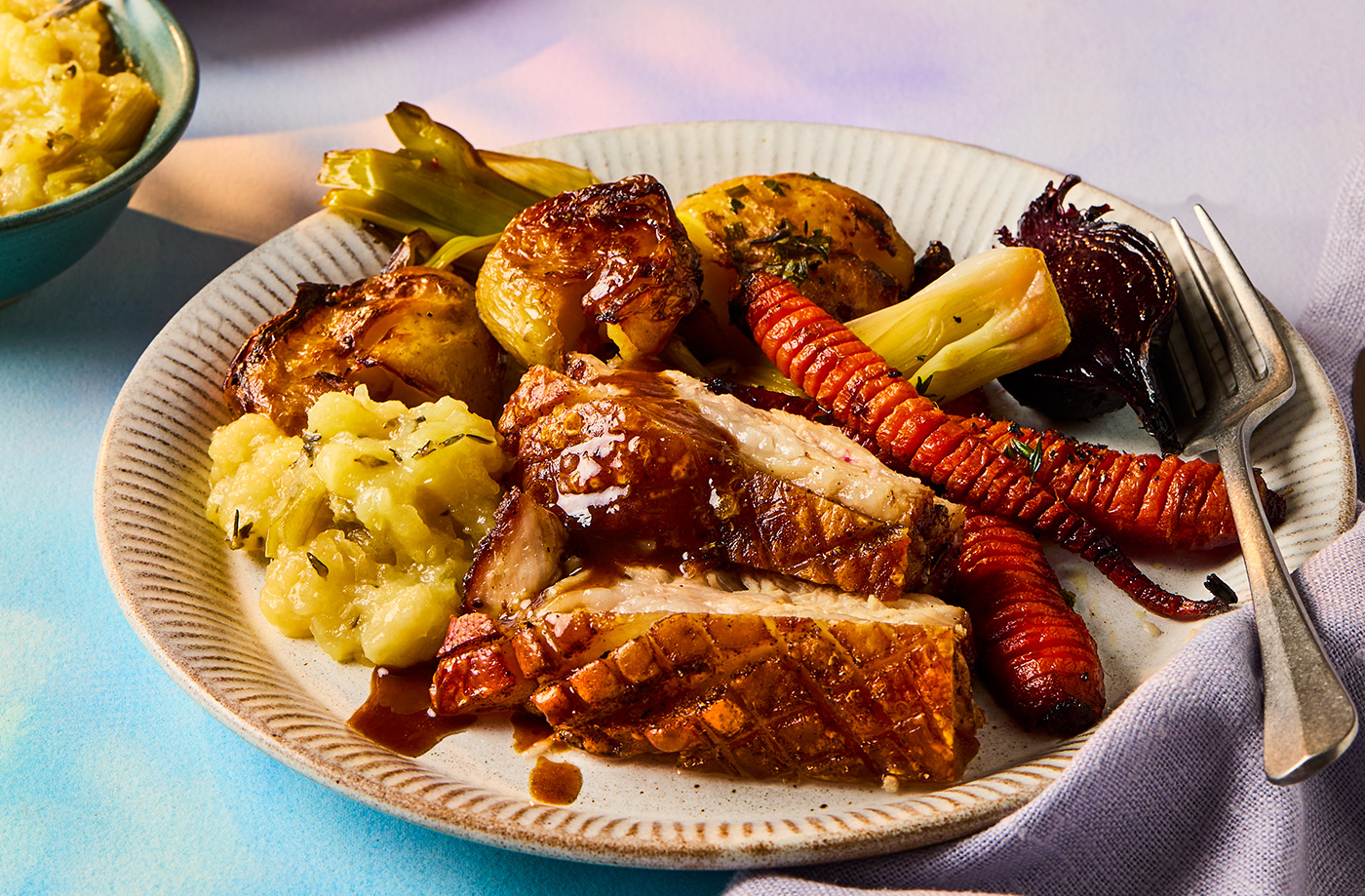 Pork belly with spring onion apple sauce recipe