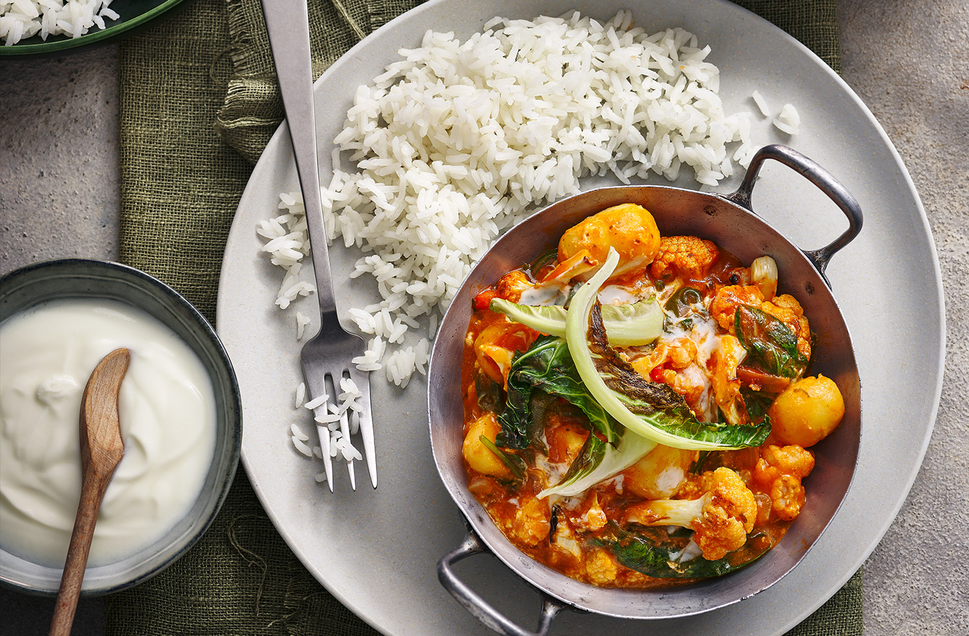 Potato, cauliflower and spinach tikka masala recipe