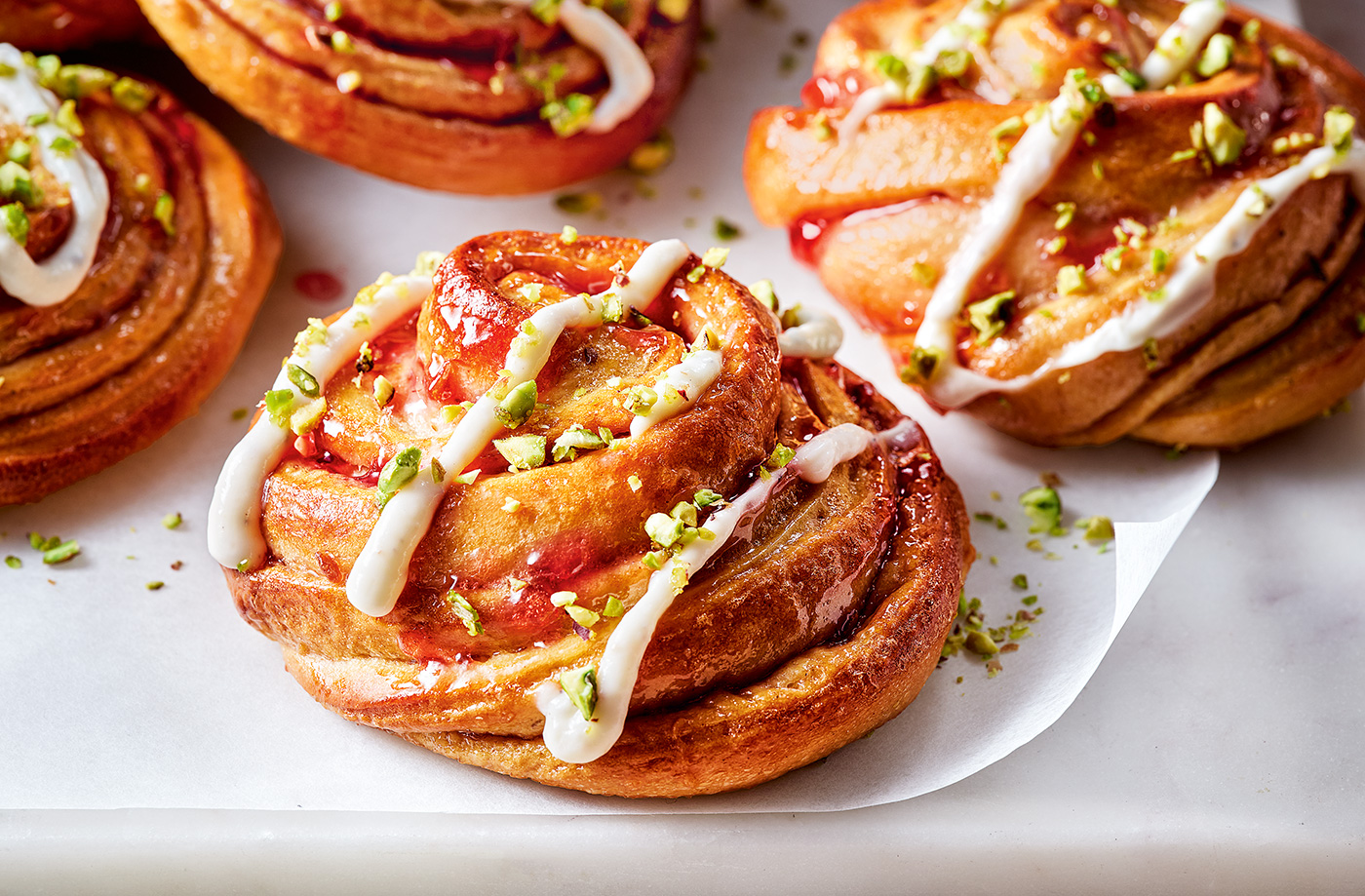 Raspberry cardamom buns recipe
