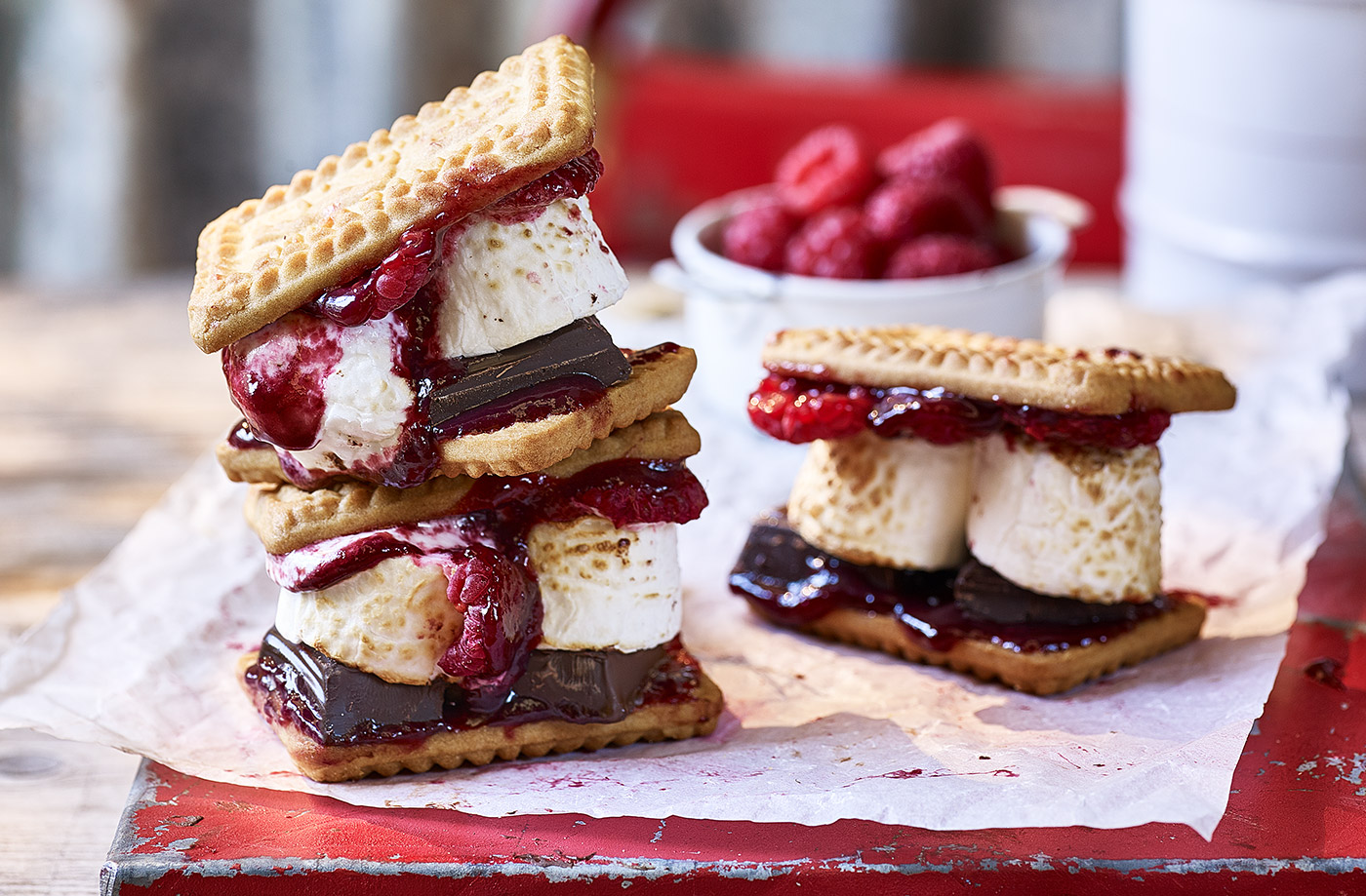 Raspberry s'mores recipe