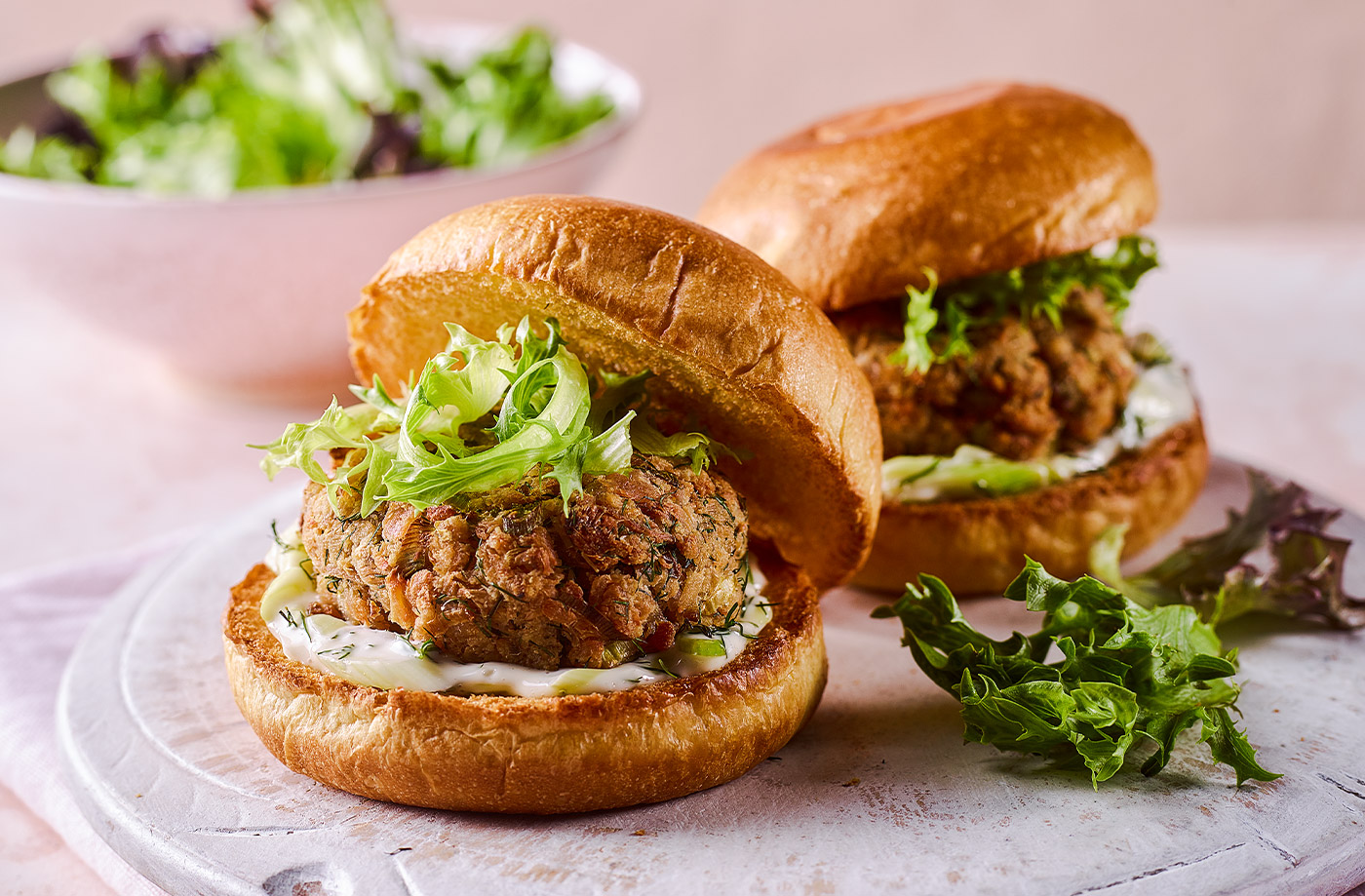 Salmon burgers recipe