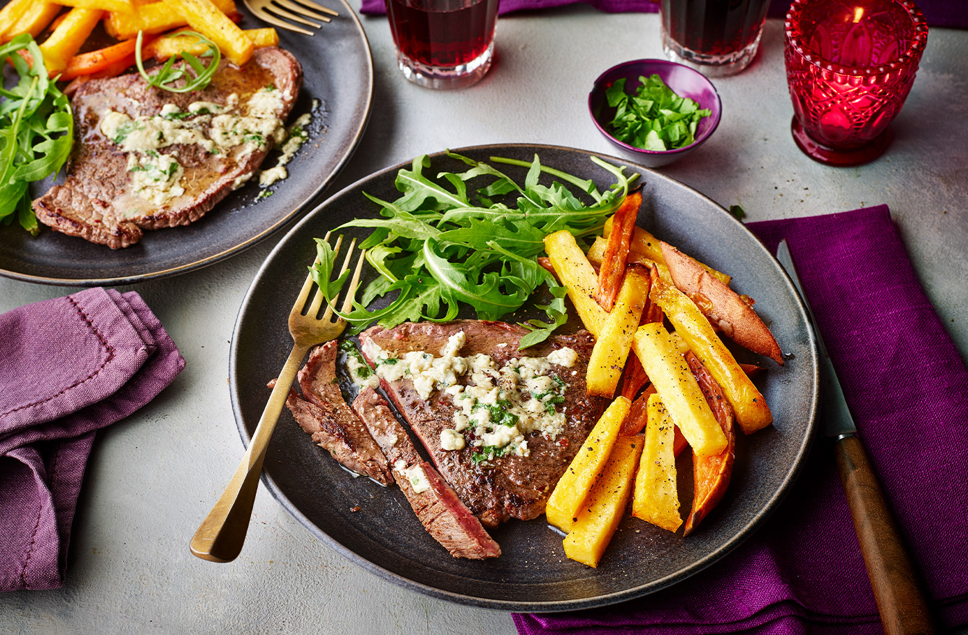 Steak with blue cheese and mixed chips recipe