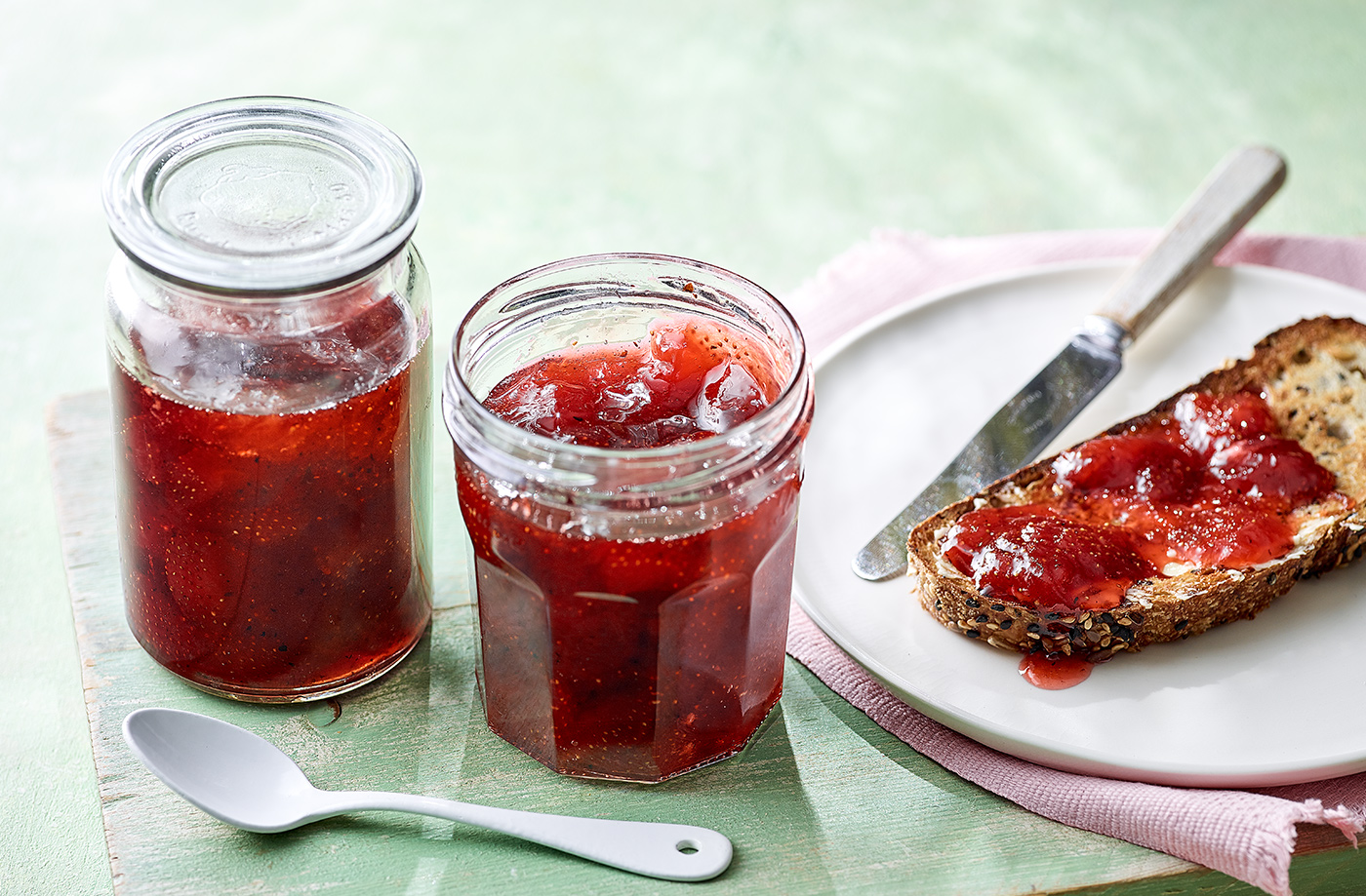 Strawberry and black pepper jam recipe