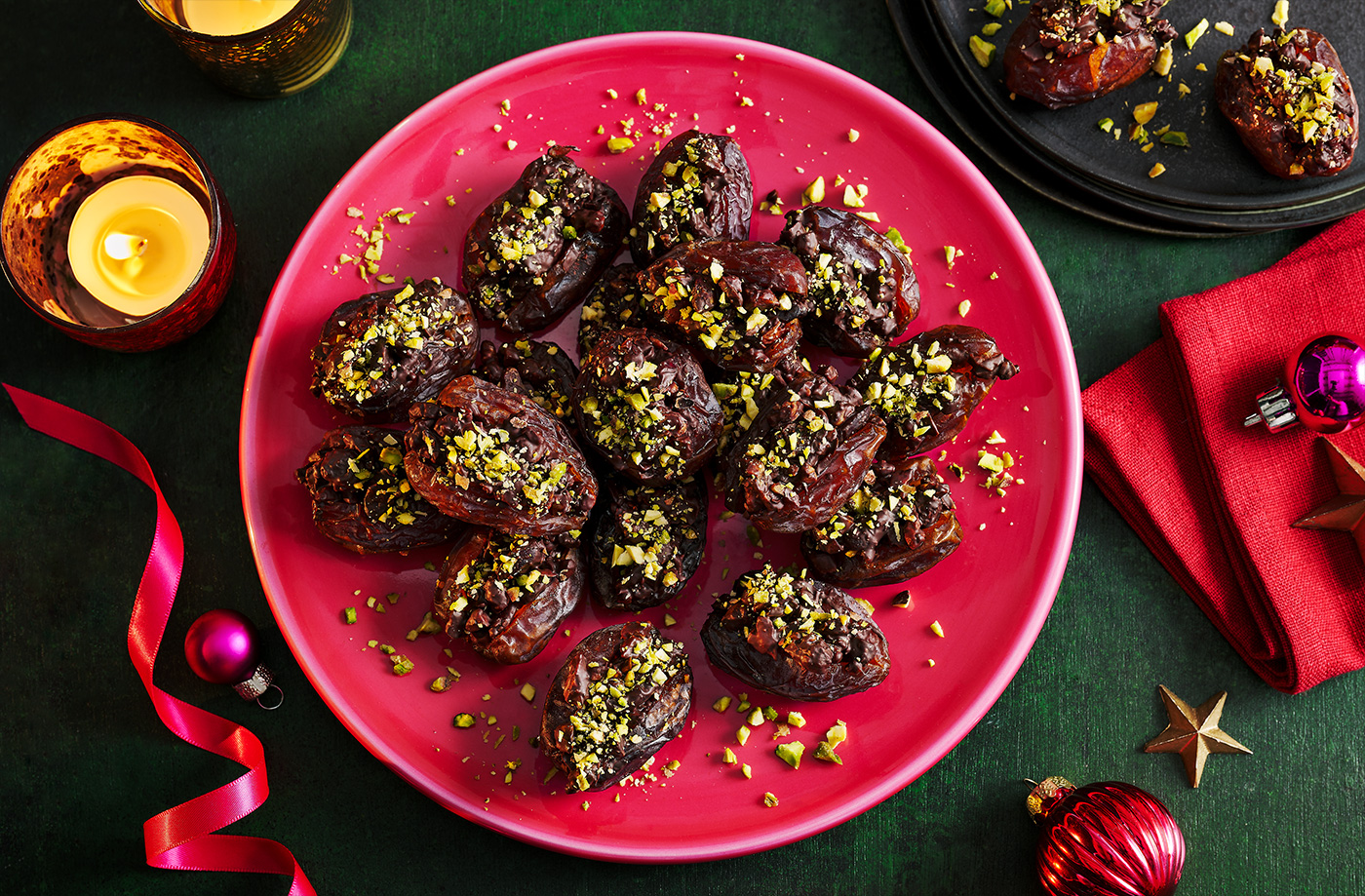 Dark chocolate date bites recipe