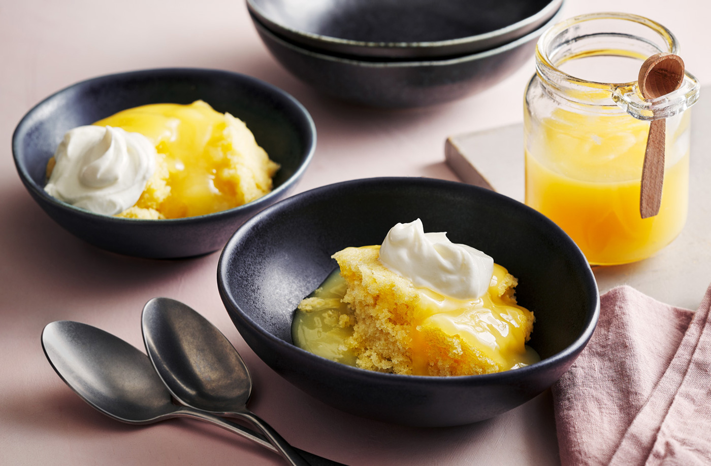 Microwave lemon curd sponge recipe
