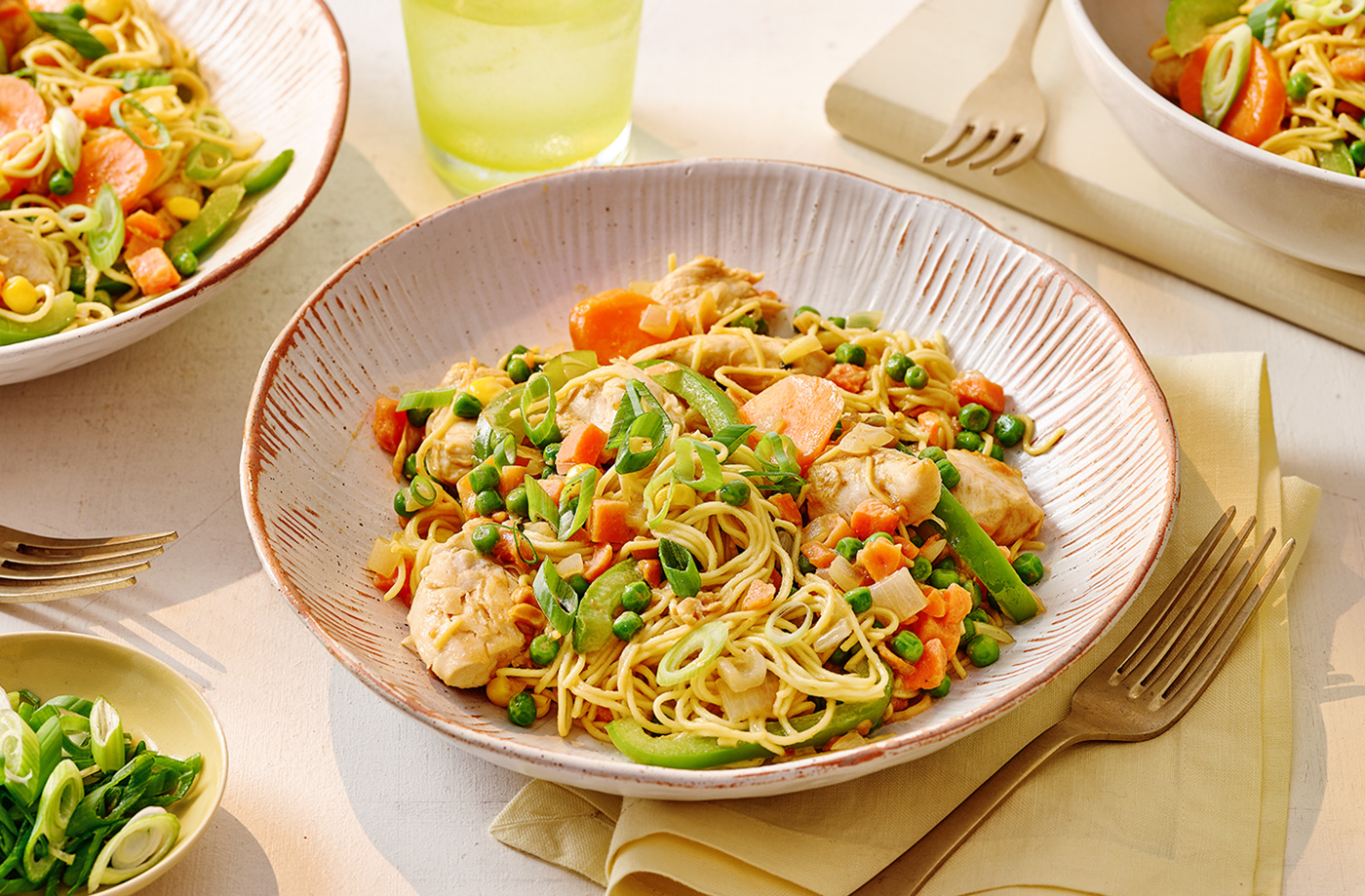 Chicken peanut satay noodles  recipe