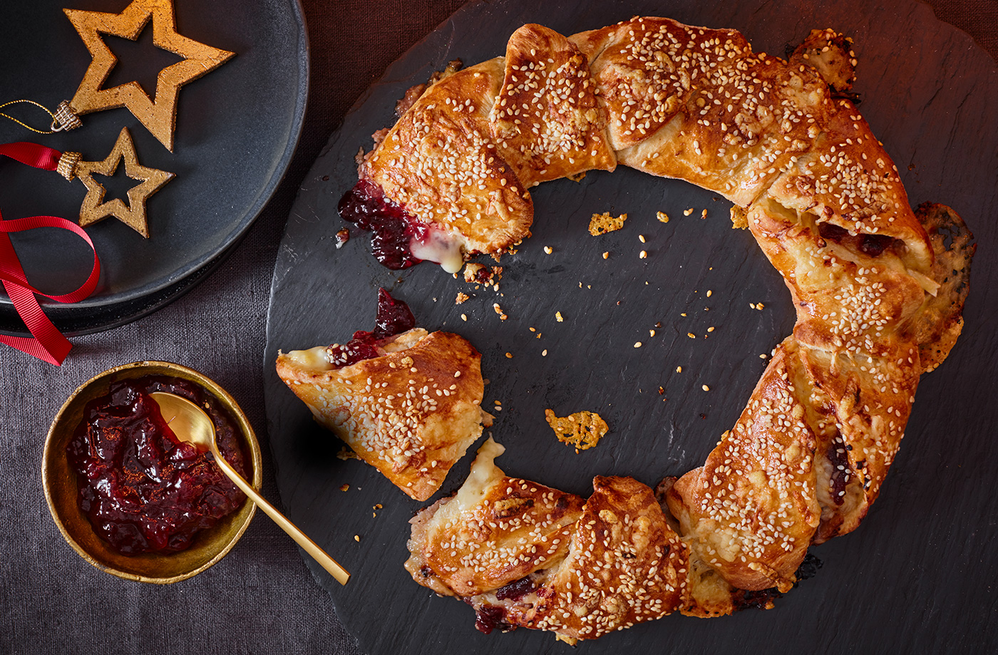 Croissant turkey sandwich wreath