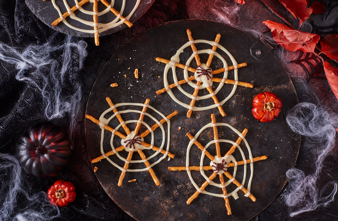 3-ingredient pretzel spider webs recipe