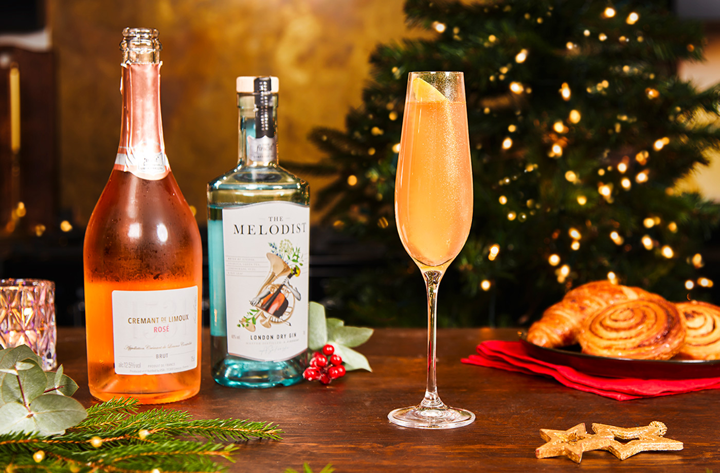 Tickled pink gin cocktail recipe