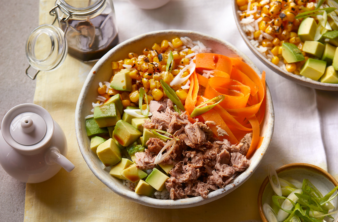 Tuna poke bowls recipe
