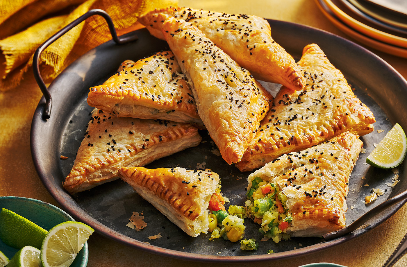 Vegetable samosa puffs recipe