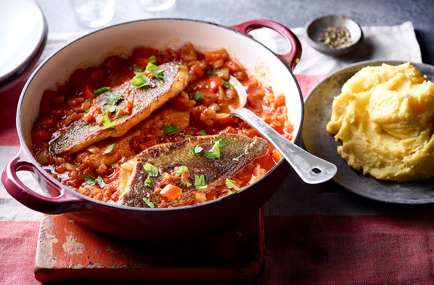 Sea bass in tomato sauce with pap recipe