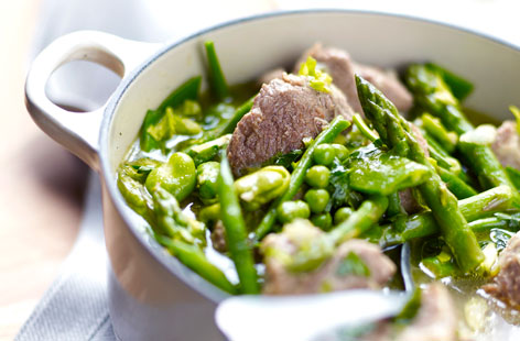 Lamb casserole with green vegetables recipe