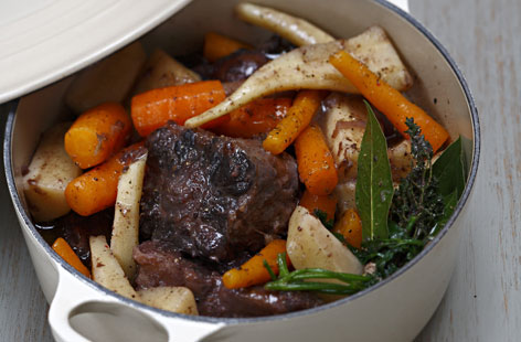 A hearty winter beef and vegetable stew perfect for lazy weekends, with sweet parsnips, carrots, and and herbs. The elements gently simmer in wine and stock until tender. It's a one-pot dish so no need for any sides but who doesn't love a bit of mashed potato with stew?