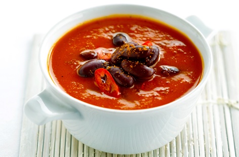 This substantial tomato soup has a real Tex Mex twist, with tomatoes, peppers, kidney beans and warming spices guaranteed to fill everyone up and satisfy any takeaway cravings.